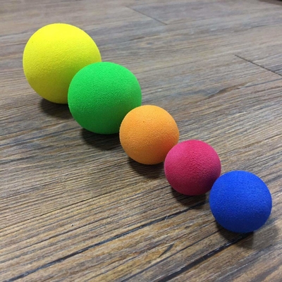 Bola suave de la espuma de la esponja de EVA de la fábrica de la bola de encargo de la espuma