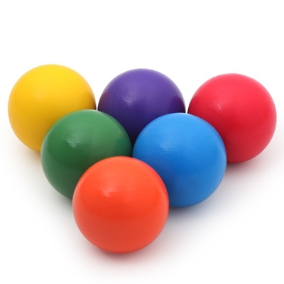 Bolas suaves de la espuma del poliuretano ligero para la prenda impermeable de Dodgeball